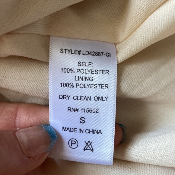 Lush Rose gold sparkly dress - Picture 4 of 6